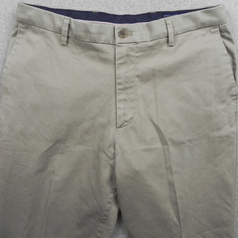 Dockers Signature Khaki Pants Mens 36x34 Classic Fit Flex Comfort Tan Chinos